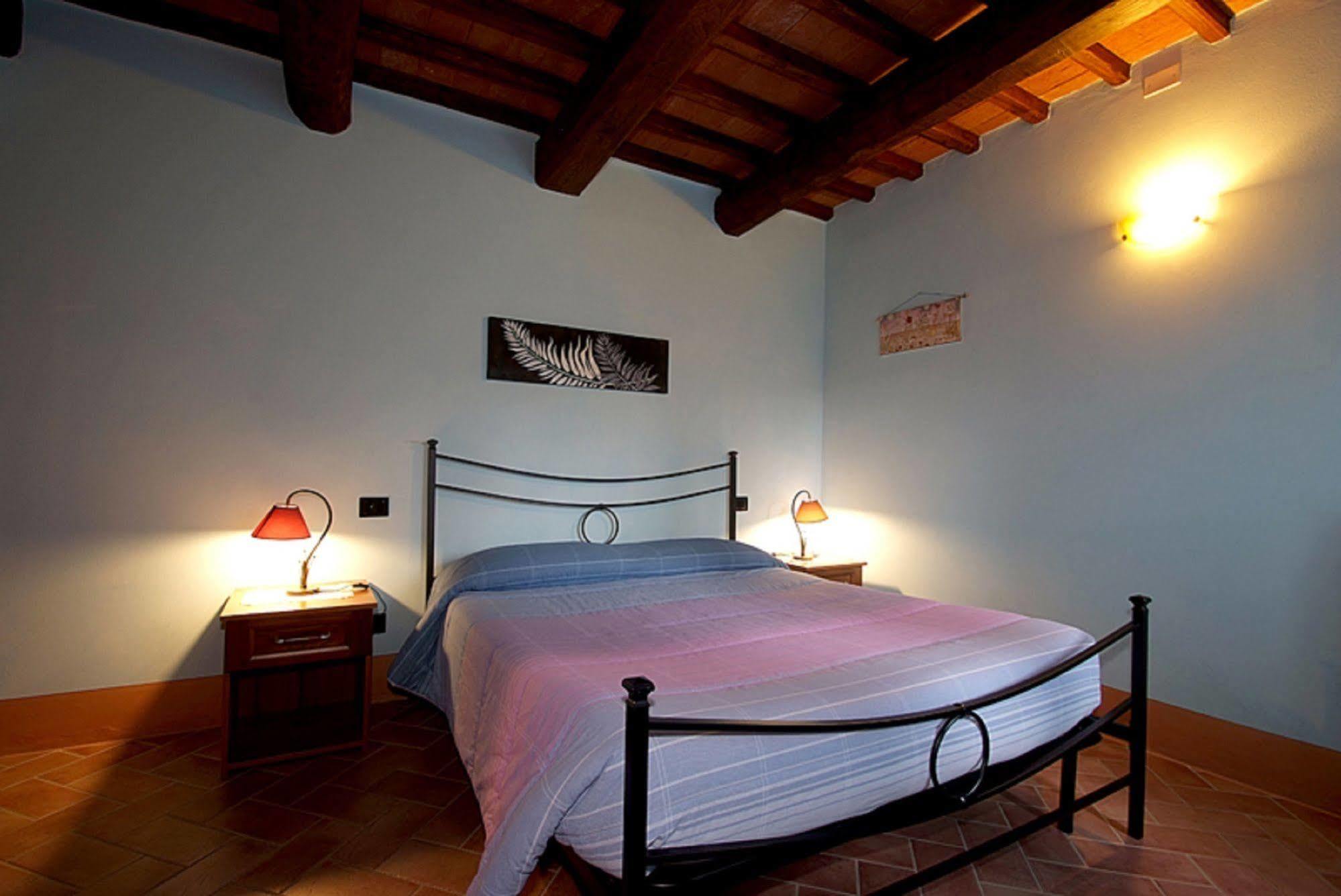 Agriturismo Podere San Giorgio Radicofani Exteriör bild